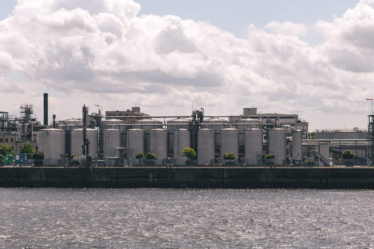 Mini MBA LNG Plant and Terminal Operations