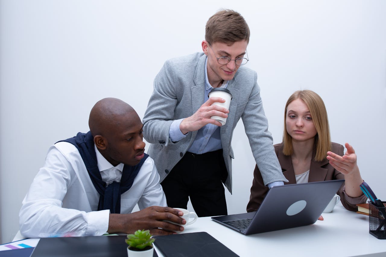 Practical Steps to Resolve Workplace Conflicts as a Manager