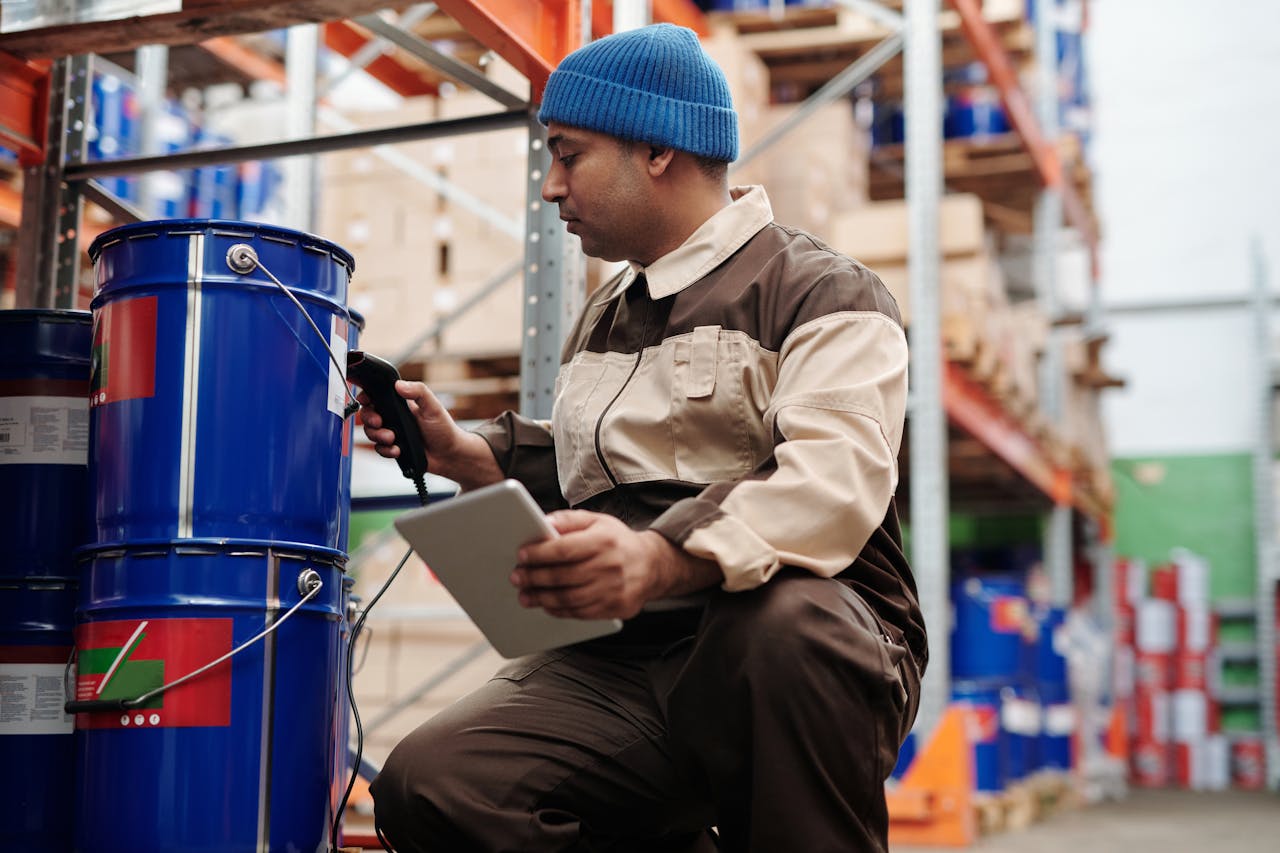 Embracing Technology in Warehouse Management