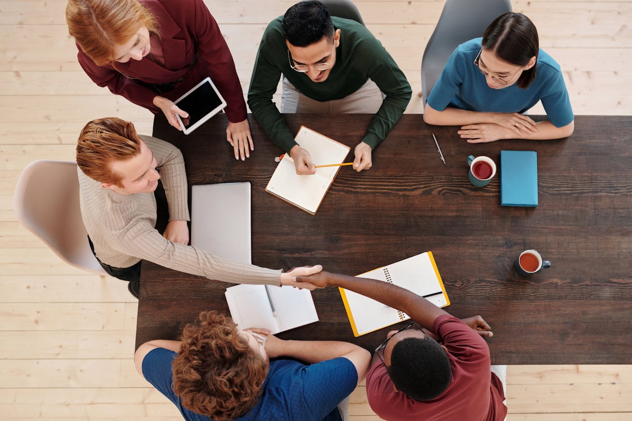 Establishing a Transparent Communication Strategy