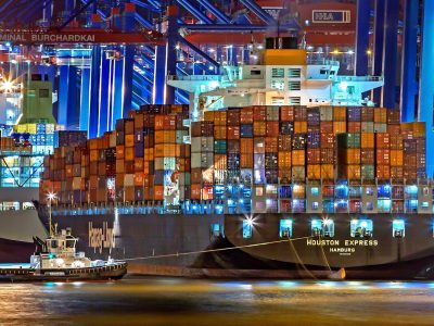 How Does Ship Logistics Impact Global Trade Efficiency